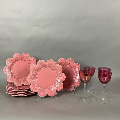 K700 Set of 8 Majolica Pink Plates with 4 Goblets and Covered Butter Dish