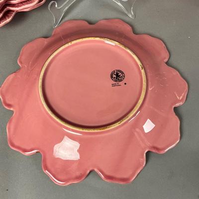 K700 Set of 8 Majolica Pink Plates with 4 Goblets and Covered Butter Dish