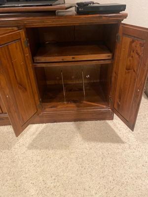 PANASONIC 42” FLATSCREEN PLASMA HDTV, SOLID WOOD TV STAND AND LG BLUE-RAY DVD PLAYER