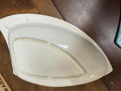 Mid Century Modern Calif Pottery Curved Trays Laguna L66