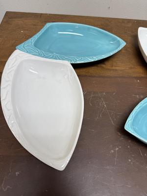 Mid Century Modern Calif Pottery Curved Trays Laguna L66