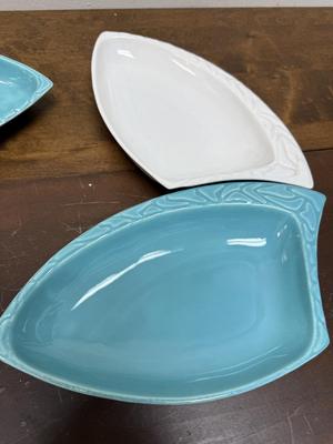 Mid Century Modern Calif Pottery Curved Trays Laguna L66