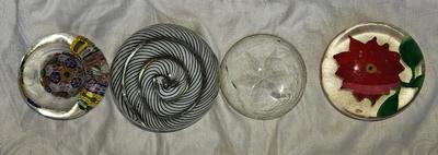 4 vintage Glass Paperweights! Lot #1 Chinese Poinsettia, Murano