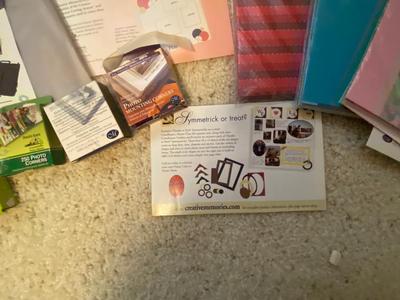CREATIVE MEMORIES CUSTOM CUTTING SYSTEM WITH ALL THE BELLS AND WHISTLES