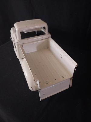 VINTAGE GAMBLES PICKUP TRUCK