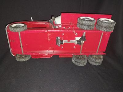 VINTAGE TONKA CEMENT TRUCK