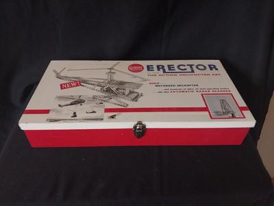 VINTAGE ERECTOR SET IN QRIGINAL METAL BOX