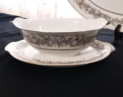 FLORETINE CHINA SERVING SET