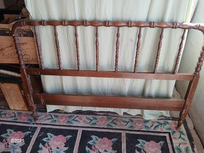 Antique Full Size Spindle Jenny Lynd Bed - Headboard & Footboard