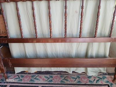 Antique Full Size Spindle Jenny Lynd Bed - Headboard & Footboard
