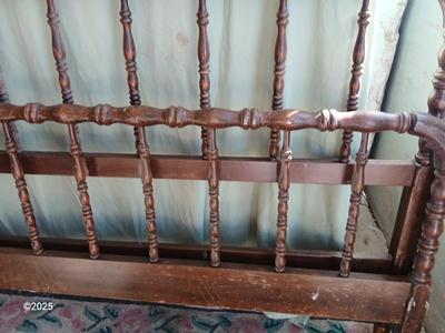Antique Full Size Spindle Jenny Lynd Bed - Headboard & Footboard