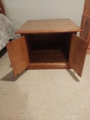 WOODEN END TABLE WITH STORAGE