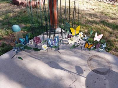 METAL WALL HUNG BUTTERFLIES-METAL FENCING AND BIRD FEEDER
