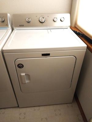 MAYTAG DRYER