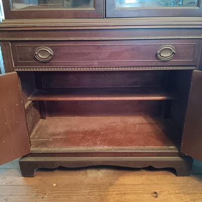 LOT 3: Antique Federal-Style China Cabinet