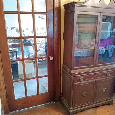 LOT 3: Antique Federal-Style China Cabinet