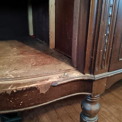 LOT 5: Antique Sideboard Buffet