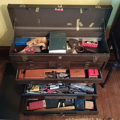 LOT 7: Kennedy 8-Drawer Machinist Tool Chest and 2-Drawer Riser with Tools