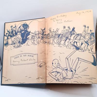 LOT 14: Charl3s Scribner's & Sons 1883 Merry Adventures of Robin hood, 1932 Pinocchio, 1929 Bambi & More