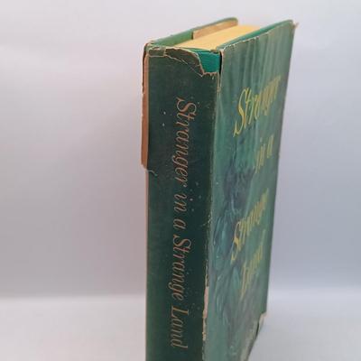 LOT 20: Ray Bradbury's 1953 Fahrenheit 451, Heinlein's 1961 Stranger in a Strange Land, Pratchett's 1981 Strata & More