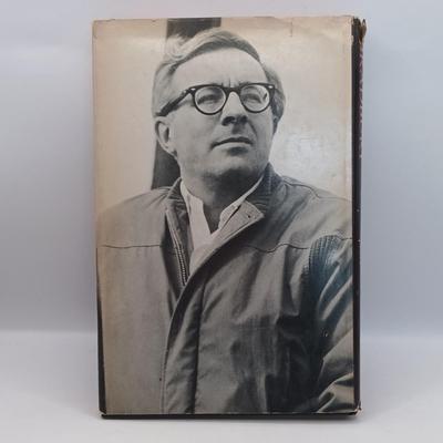 LOT 20: Ray Bradbury's 1953 Fahrenheit 451, Heinlein's 1961 Stranger in a Strange Land, Pratchett's 1981 Strata & More