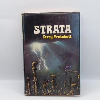 LOT 20: Ray Bradbury's 1953 Fahrenheit 451, Heinlein's 1961 Stranger in a Strange Land, Pratchett's 1981 Strata & More