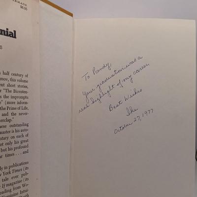 LOT 20: Ray Bradbury's 1953 Fahrenheit 451, Heinlein's 1961 Stranger in a Strange Land, Pratchett's 1981 Strata & More