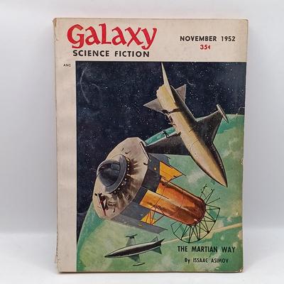 LOT 194: Galaxy Science Fiction 1952 Editions w/ The 3rd and 4th Galaxy Reader & The 1972 Annual World's Best SF