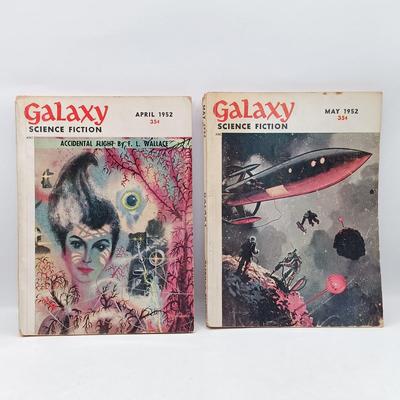 LOT 194: Galaxy Science Fiction 1952 Editions w/ The 3rd and 4th Galaxy Reader & The 1972 Annual World's Best SF