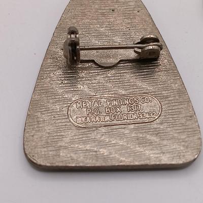 LOT 206: Mens and Misc. Lot