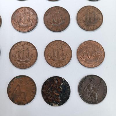 LOT 227: Set of (36) British Half Pennies