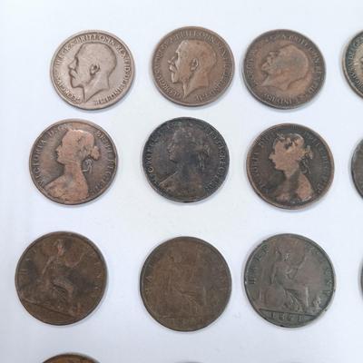 LOT 227: Set of (36) British Half Pennies