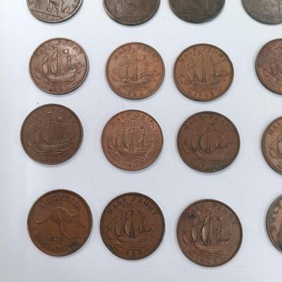 LOT 227: Set of (36) British Half Pennies