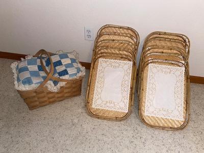 WICKER SERVING TRAYS AND A VTG PICNIC BASKET