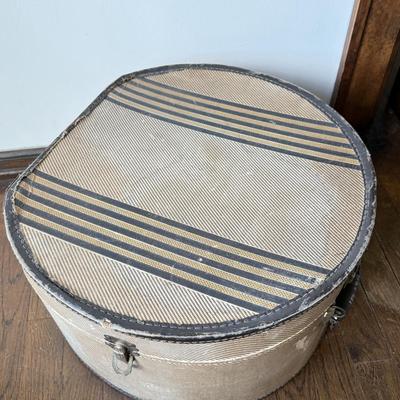 LOT 45D: Vintage Luggage: 1950s West Germany Hat Box Suitcase & 1960s Hard Shell American Tourister Suitcases in Green & Yellow