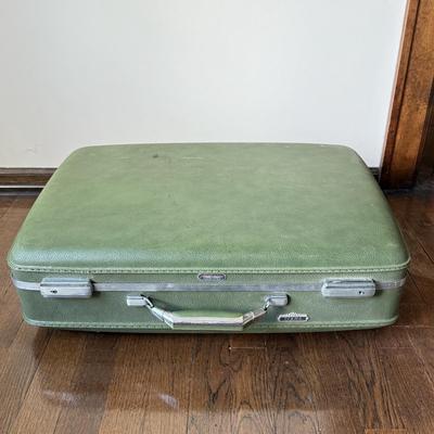 LOT 45D: Vintage Luggage: 1950s West Germany Hat Box Suitcase & 1960s Hard Shell American Tourister Suitcases in Green & Yellow