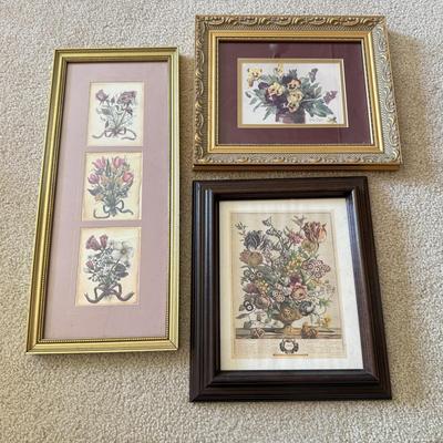LOT 57L: Vintage Robert Furber (British, 1674-1756) "April" Print, "Pansies in a Pewter Vase" by Paul de Longpré...