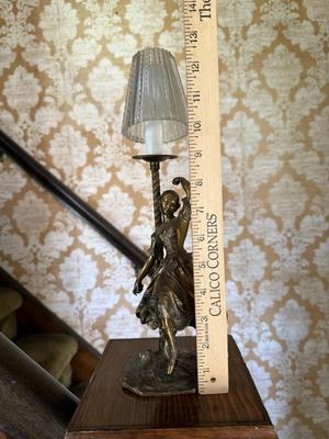 LOT 58H: Antique French Art Nouveau Bronze Ballerina Dancer Sculpture Lamp Cast circa 1880-1910