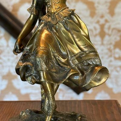 LOT 58H: Antique French Art Nouveau Bronze Ballerina Dancer Sculpture Lamp Cast circa 1880-1910