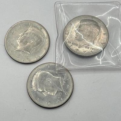 LOT 192J: Early 1970s Kennedy Half Dollar & Dollar US Coins