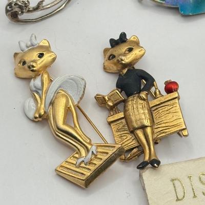LOT 200J: Cat Jewelry: Danecraft, Barlow, Discovery & More