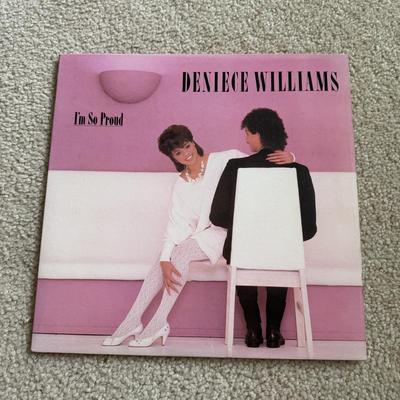 LOT 224L: Collection of Vintage & Promotional Copy Records: Bonnie Tyler, Red Rockers & More