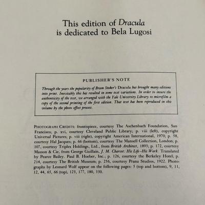 LOT 230F: 1970 The A,nnotated Dracula, 1958-1959 Il Film Italiano Magazines, American Cinematographer June 1972 Issue & More
