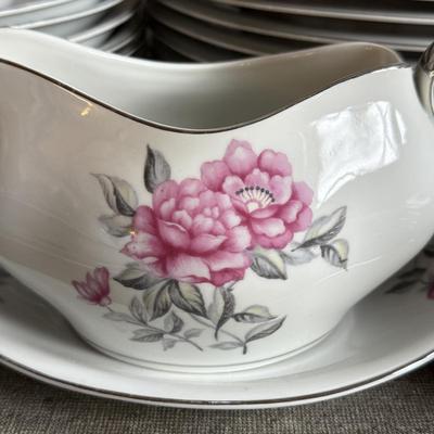 LOT 233F: Vintage Meito Norleans China Princess Pattern made in Japan