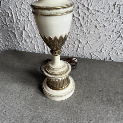 LOT 235F: Tall Vintage Stiffel Brass Accent Table Lamp