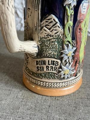 LOT 262F: Collection of Vintage Ceramic, Pewter & Glass Steins