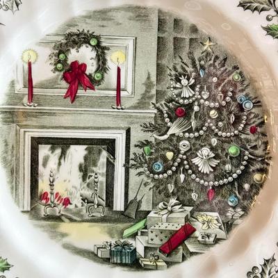 LOT 238F: Vintage Johnson Bros Transferware "Merry Christmas" Service for 8 w/ Gravy Boat