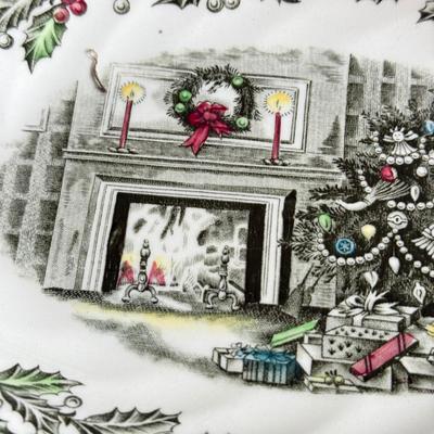 LOT 238F: Vintage Johnson Bros Transferware "Merry Christmas" Service for 8 w/ Gravy Boat