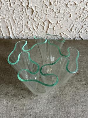 LOT 239F: Vintage Reserve Brass Bartop Wine Bottle Opener & Lucite Wavy Edge Bowl & Divided Tray