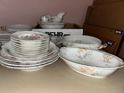 LOT 1LR: Vintage China Limoges Haviland etc